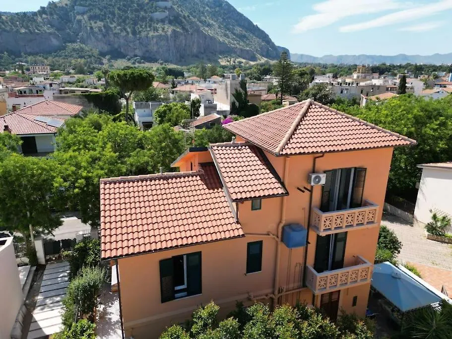 Apartment By The Sea Mondello Beach Palermo 0*,  Italy